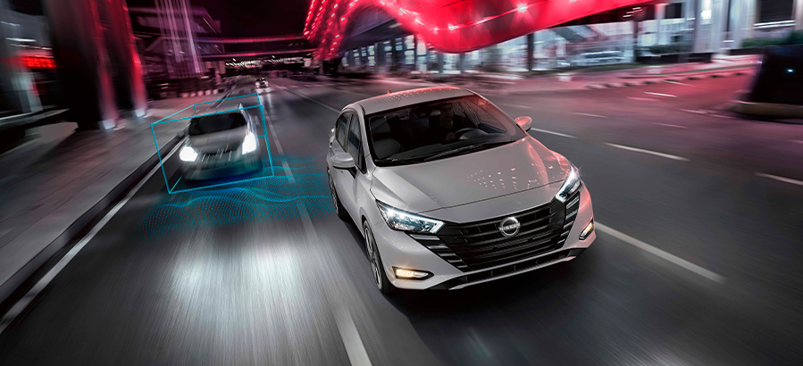 NISSAN VERSA